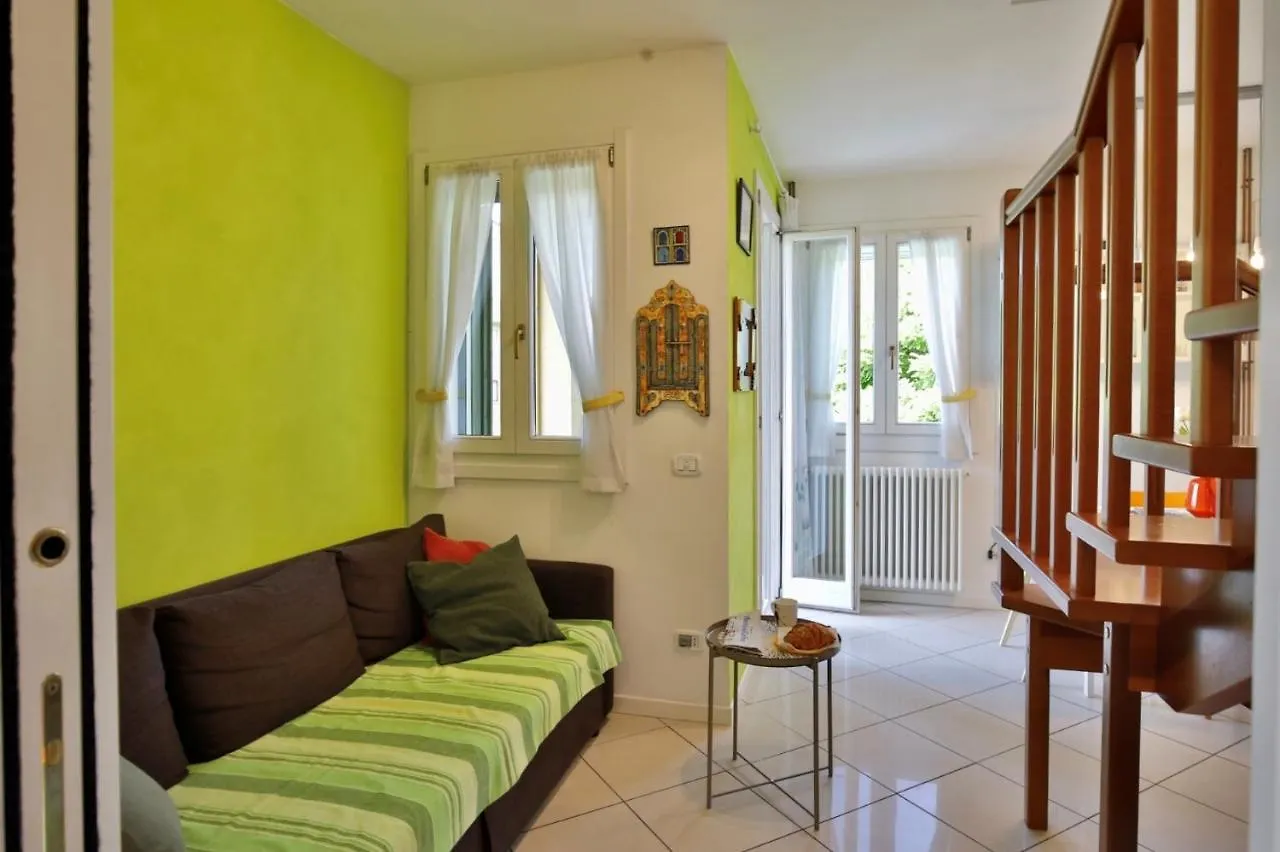 Bilobolo Apartment Bologna 0*,